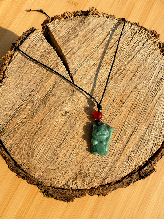 Pendentif en Jade - Chat chanceux 🐈⬛