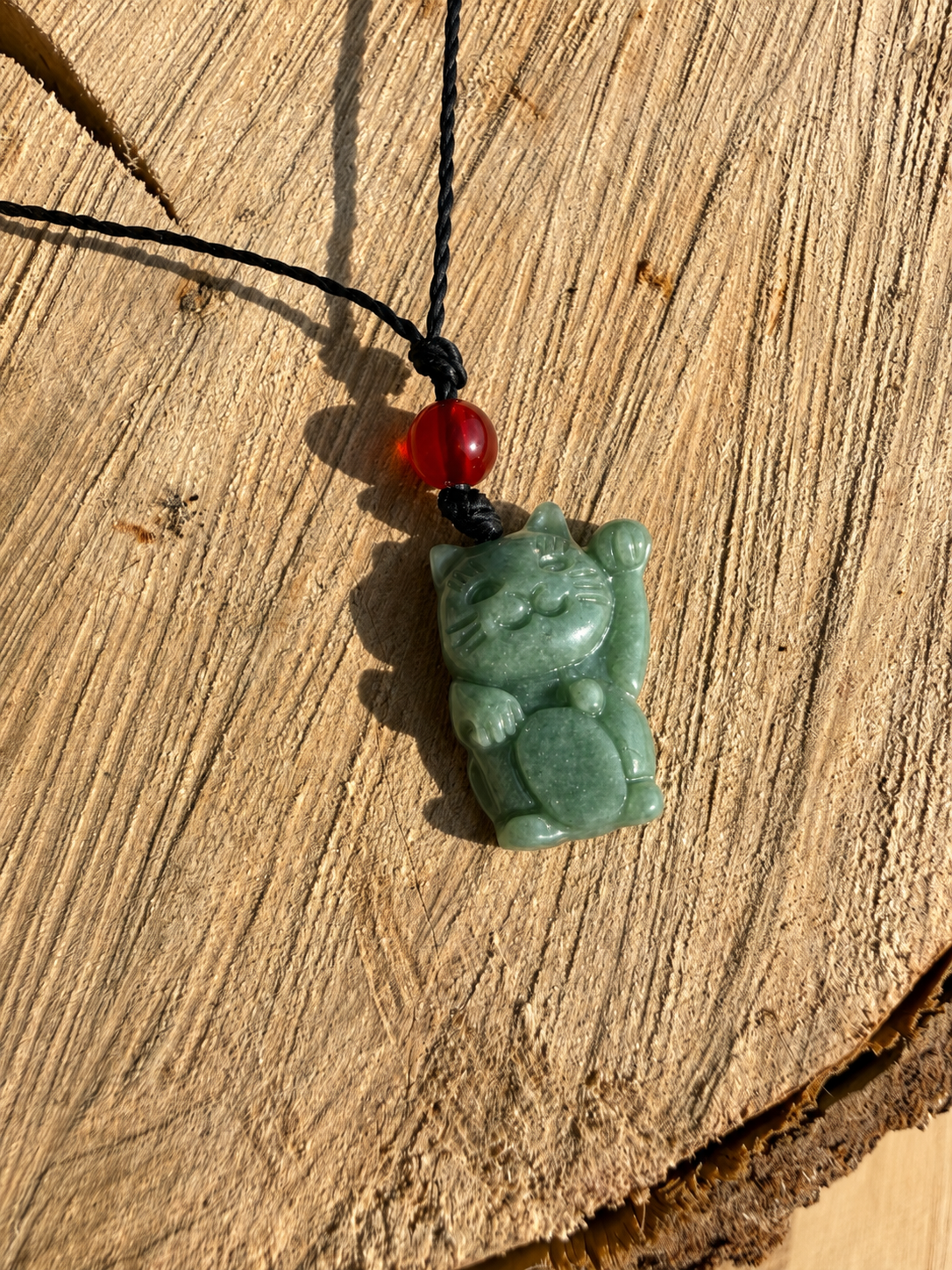Pendentif en Jade - Chat chanceux 🐈‍⬛