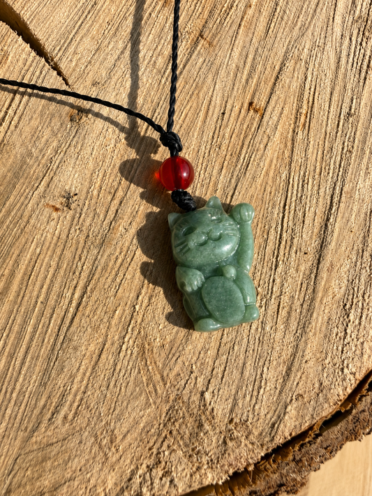 Pendentif en Jade - Chat chanceux 🐈‍⬛