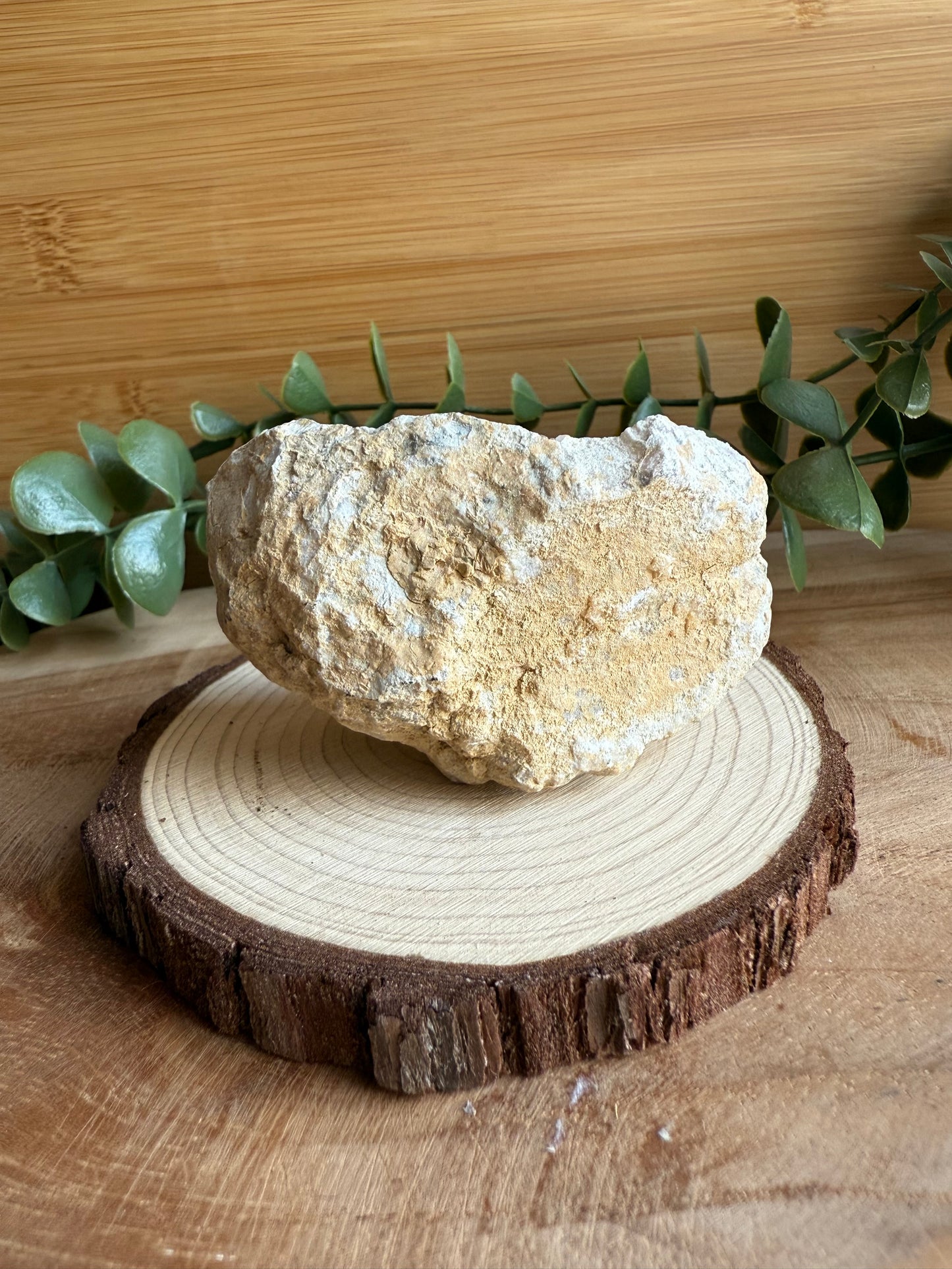 Demi géode de Cristal de roche - Pièce unique - 80 g