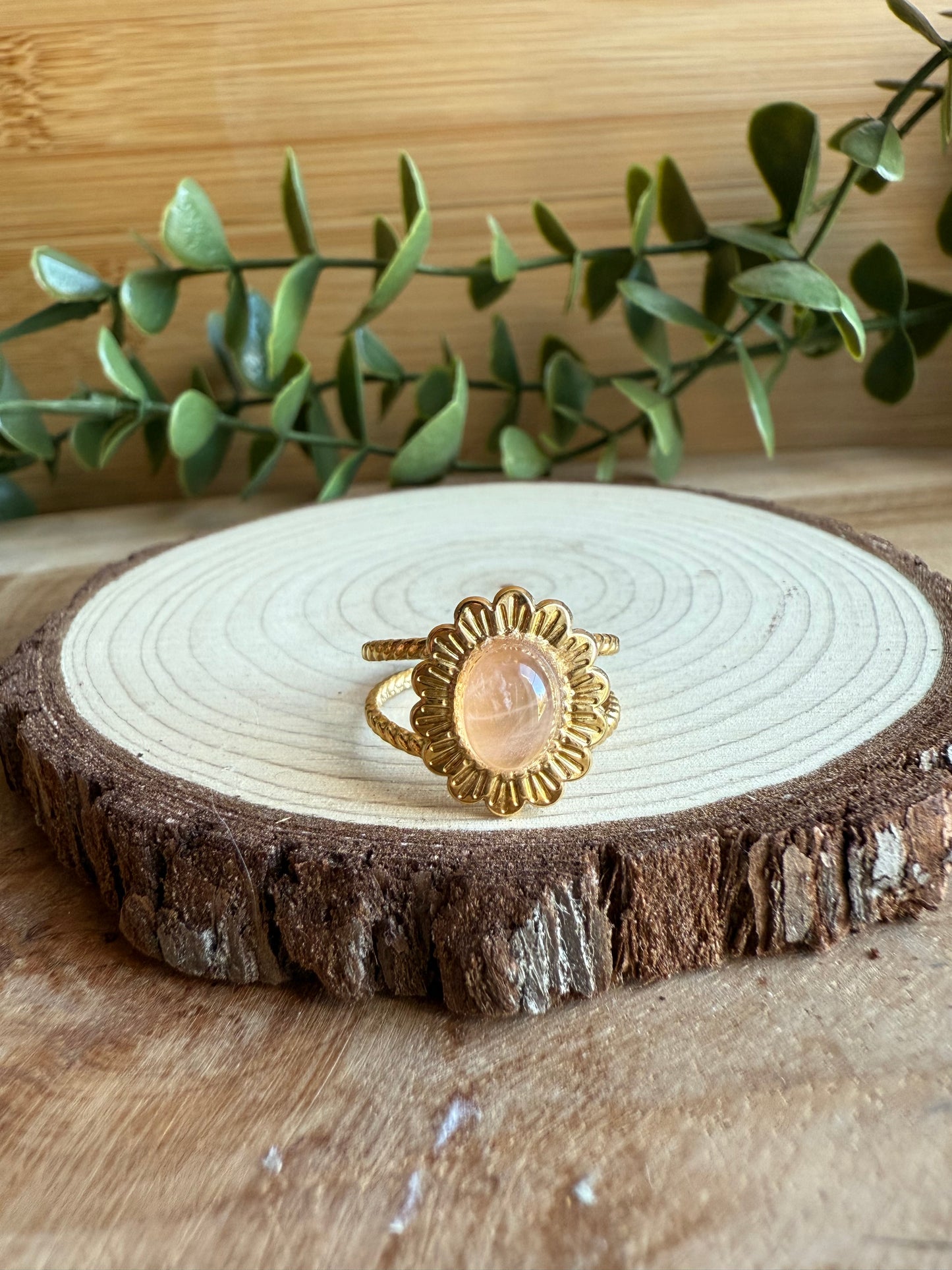 Bague fleur et Pierres - Acier inoxydable doré