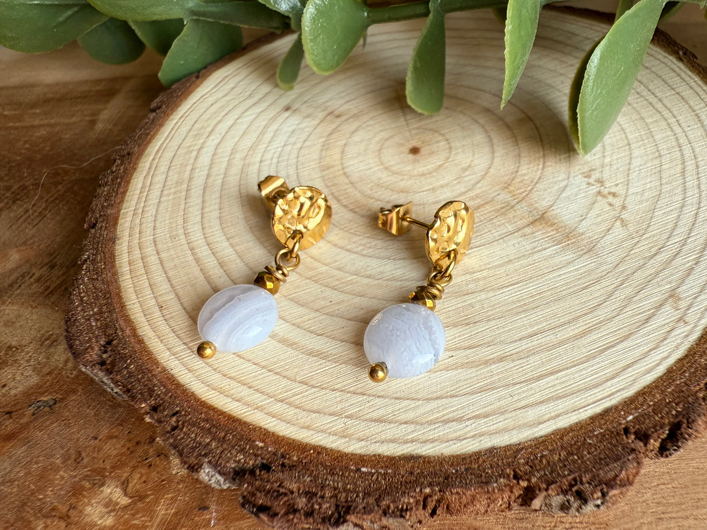 Clous d'oreilles - Calcédoine Bleue